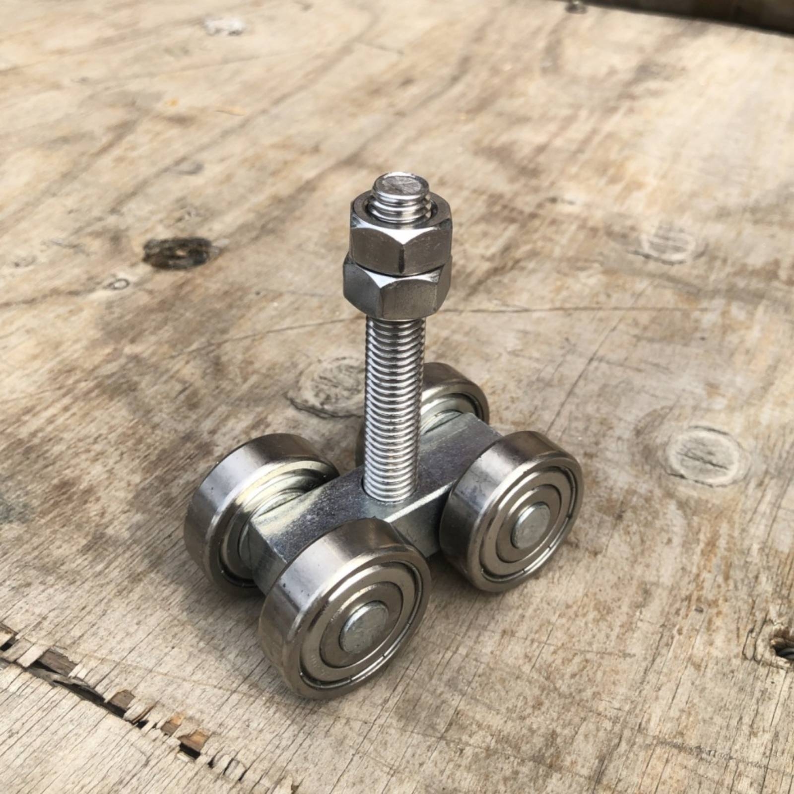 รอกประตูบานเลื่อน รางประตูแบบเ - Furniture And Hardware บทวิจารณ์และราคา